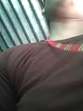 Snapshot of Hot_cupal chatting on September 24, 2025, 6:42 am Hot cupal online show from September 24, 2025, 6:42 am