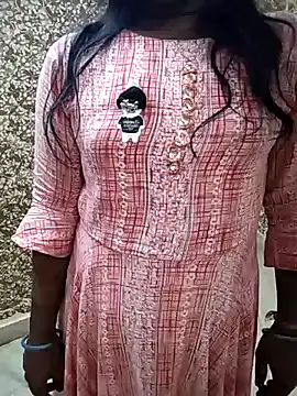 Rashmi Pathak online show from September 9, 2025, 6:28 pm