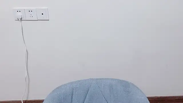 Queen ww online show from September 18, 2025, 1:36 pm