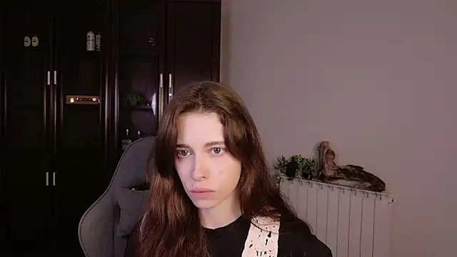 Yoka paradoXXX online show from November 22, 2025, 10:25 am