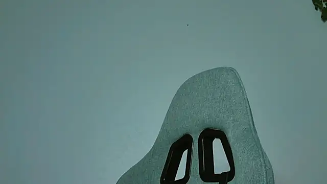 Yoka paradoXXX online show from November 14, 2025, 5:11 am