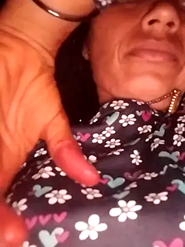 KIRTI12 HOT online show from June 25, 2026, 10:15 pm