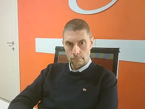 max79ve31 online show from December 5, 2025, 12:59 pm