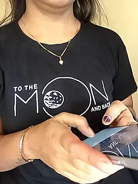 Snapshot of Marathi_rani2 chatting on March 15, 2026, 6:31 am Marathi rani2 online show from March 15, 2026, 6:31 am