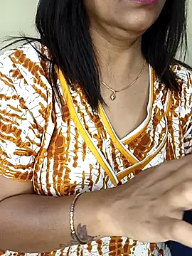 Snapshot of Marathi_rani2 chatting on March 10, 2026, 1:48 pm Marathi rani2 online show from March 10, 2026, 1:48 pm