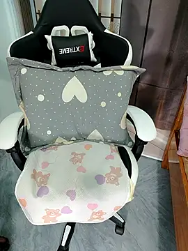 LadyMaiMai online show from November 6, 2025, 9:02 am