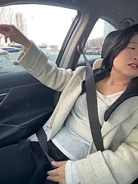 Fengbaby-555 online show from March 18, 2026, 2:04 am