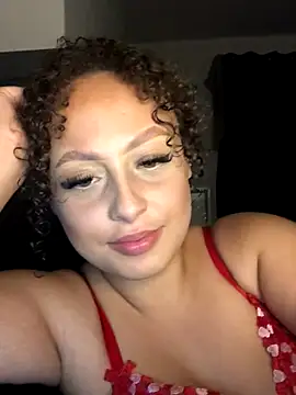 Welsh Maya19X online show from September 17, 2025, 8:33 pm