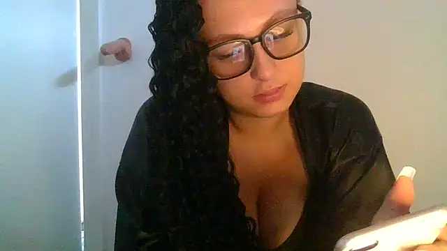 Welsh Maya19X online show from October 16, 2025, 11:51 am