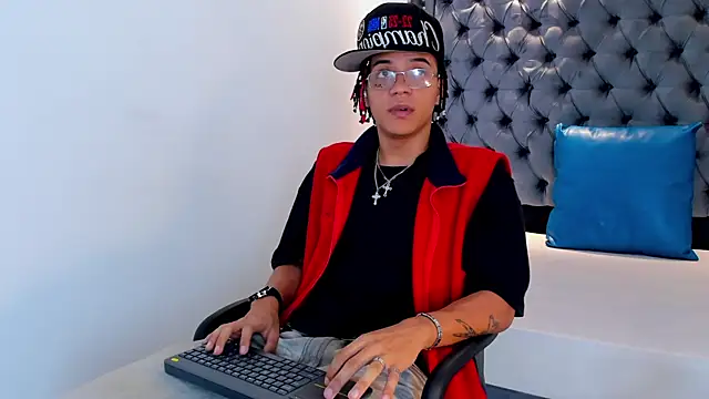 MARSHALL SPENCER online show from December 17, 2025, 1:16 pm