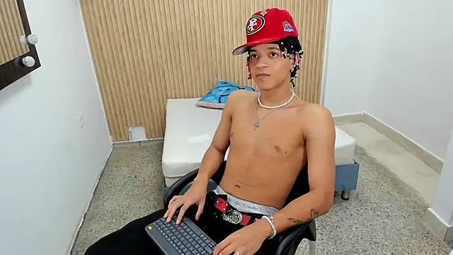 MARSHALL SPENCER online show from November 5, 2025, 1:14 pm