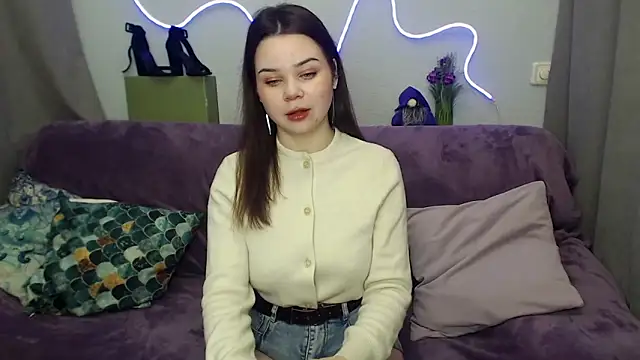 GloriyaDre online show from December 20, 2025, 5:43 am