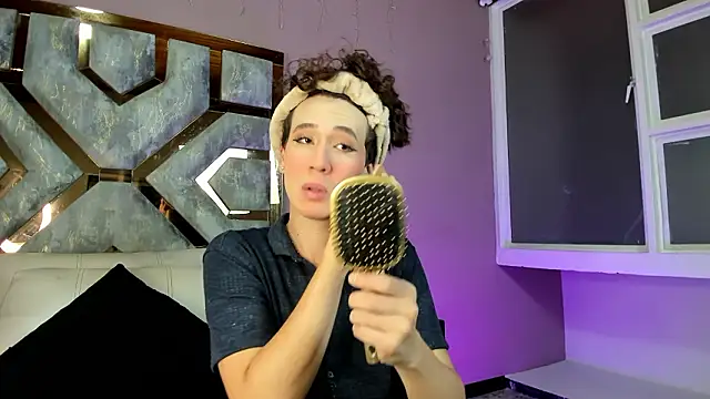 Electra Gosselin online show from March 14, 2026, 12:16 am