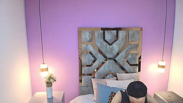 Electra Gosselin online show from September 13, 2025, 7:36 pm