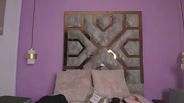 Electra Gosselin online show from October 20, 2025, 12:06 pm