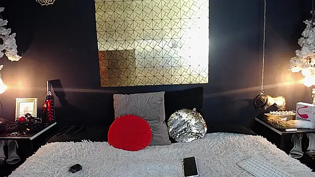 kinky momm online show from December 20, 2025, 2:09 pm