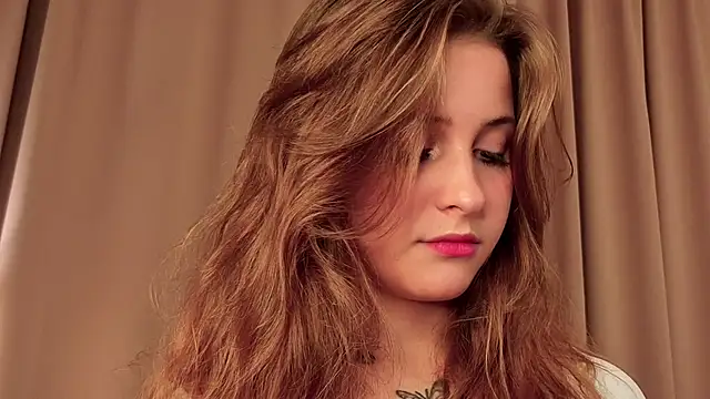 LoveSeekins online show from December 3, 2025, 7:02 pm