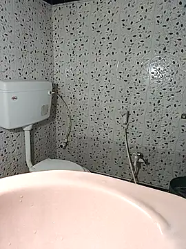 Monika baby585 online show from September 8, 2025, 8:19 pm