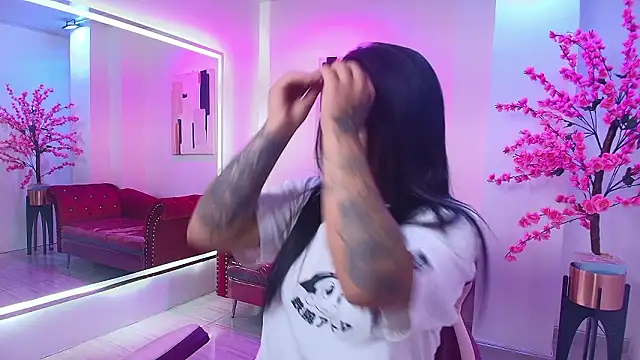 Black roseee online show from March 12, 2026, 3:34 am