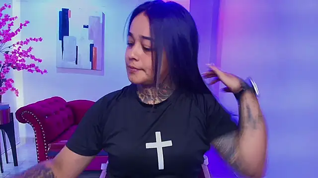 Black roseee online show from January 10, 2026, 3:57 am