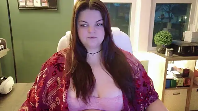 Snapshot of PlayWithBrittany chatting on November 30, 2025, 9:59 pm PlayWithBrittany online show from November 30, 2025, 9:59 pm