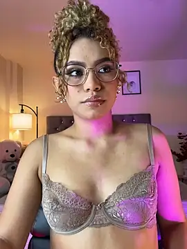 OxanaFedorova1- online show from March 12, 2026, 8:24 pm