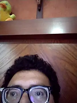Snapshot of Santiagoqro85 chatting on September 11, 2025, 2:50 pm Santiagoqro85 online show from September 11, 2025, 2:50 pm