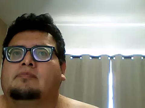 Snapshot of Santiagoqro85 chatting on October 16, 2025, 3:53 pm Santiagoqro85 online show from October 16, 2025, 3:53 pm