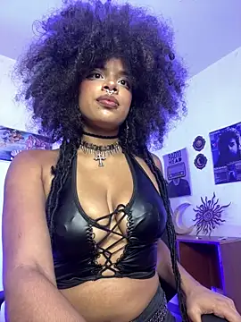 Raven luv online show from May 15, 2026, 8:51 pm