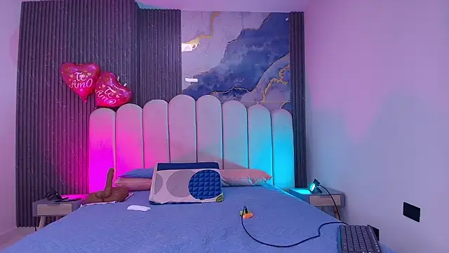 abbyrouss  online show from March 5, 2026, 3:14 am