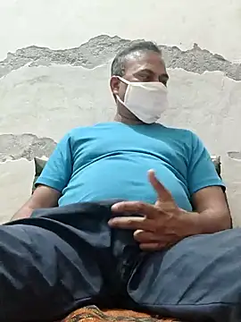 Famit025 online show from March 28, 2026, 7:37 pm