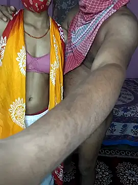 Snapshot of KanchiNp chatting on November 17, 2025, 7:40 pm KanchiNp online show from November 17, 2025, 7:40 pm