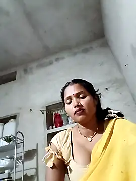 Snapshot of Cm_pooja chatting on July 21, 2026, 5:03 pm Cm pooja online show from July 21, 2026, 5:03 pm