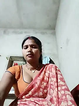 Snapshot of Cm_pooja chatting on June 17, 2026, 6:51 pm Cm pooja online show from June 17, 2026, 6:51 pm