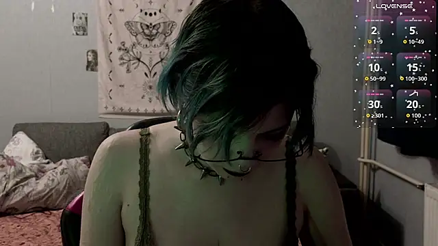 Alice Zev online show from November 15, 2025, 9:30 pm