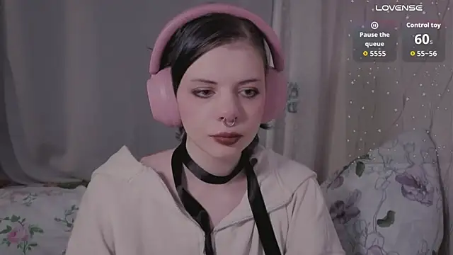 Alice Zev online show from June 21, 2026, 10:37 pm