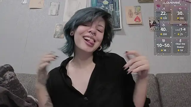 Alice Zev online show from November 4, 2025, 3:10 am