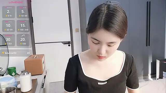 luckckcj online show from November 21, 2025, 2:32 am