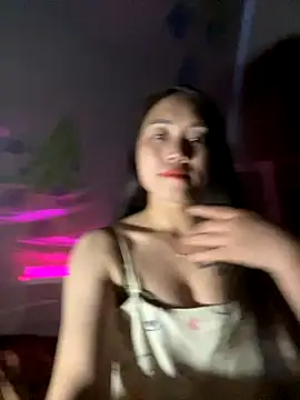 chipp-bong online show from October 25, 2025, 1:34 pm