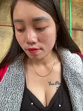 chipp-bong online show from February 11, 2026, 1:38 am