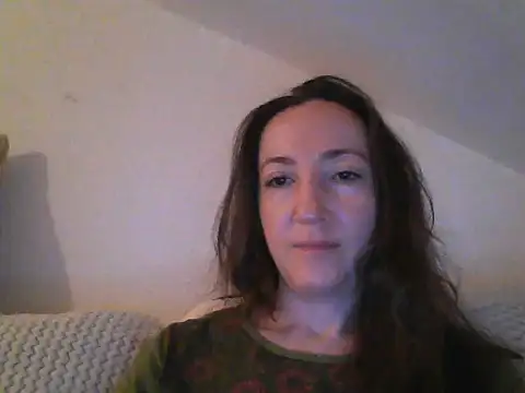 Valessya online show from June 15, 2026, 8:19 pm
