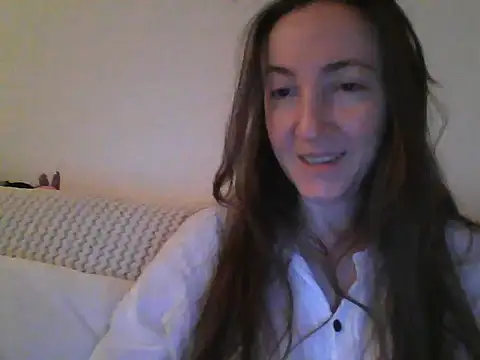 Valessya online show from May 16, 2026, 11:15 pm