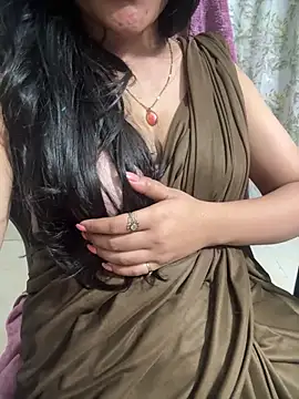tanvi 001 online show from October 13, 2025, 7:37 pm