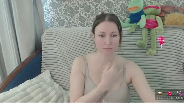 Snapshot of LesanaMagic chatting on June 5, 2026, 8:31 am LesanaMagic online show from June 5, 2026, 8:31 am