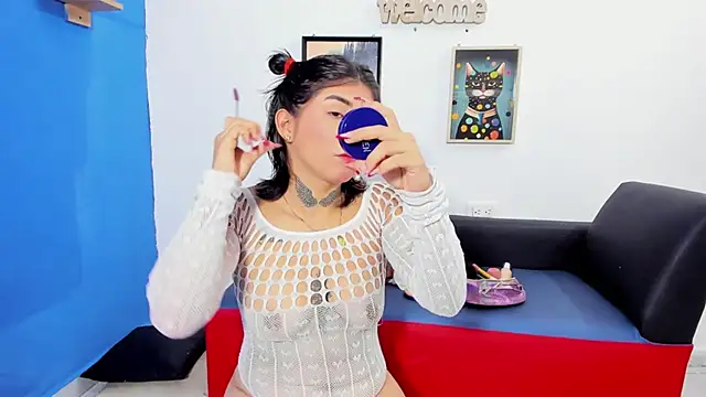 Totalprincedemonlatin online show from October 31, 2025, 1:52 pm