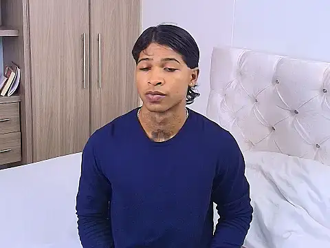 Snapshot of cassian_gold chatting on May 12, 2026, 4:02 pm cassian gold online show from May 12, 2026, 4:02 pm