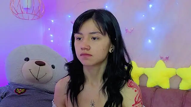 april bennett online show from January 15, 2026, 12:52 pm