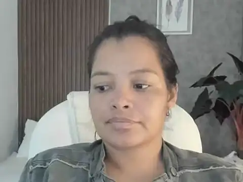 Scarletth Moon online show from October 30, 2025, 1:20 pm