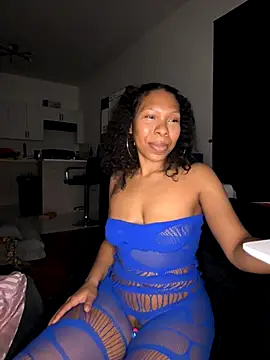   suki online show from November 10, 2025, 5:01 am