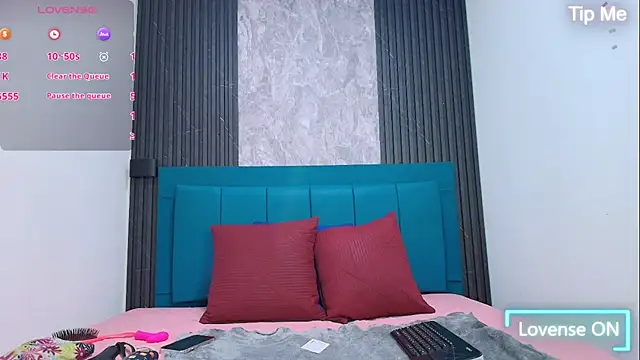 Snapshot of Caroline_daring chatting on February 26, 2026, 1:22 pm Caroline daring online show from February 26, 2026, 1:22 pm